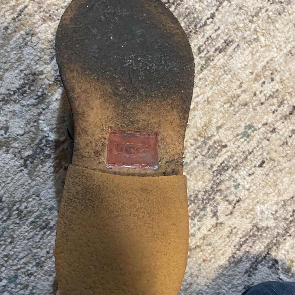 UGG Men's Dark Brown Chukka Boots - Picture 7 of 13